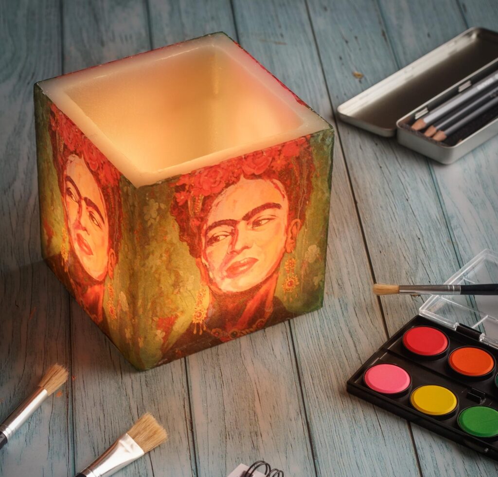 frida handmade candle